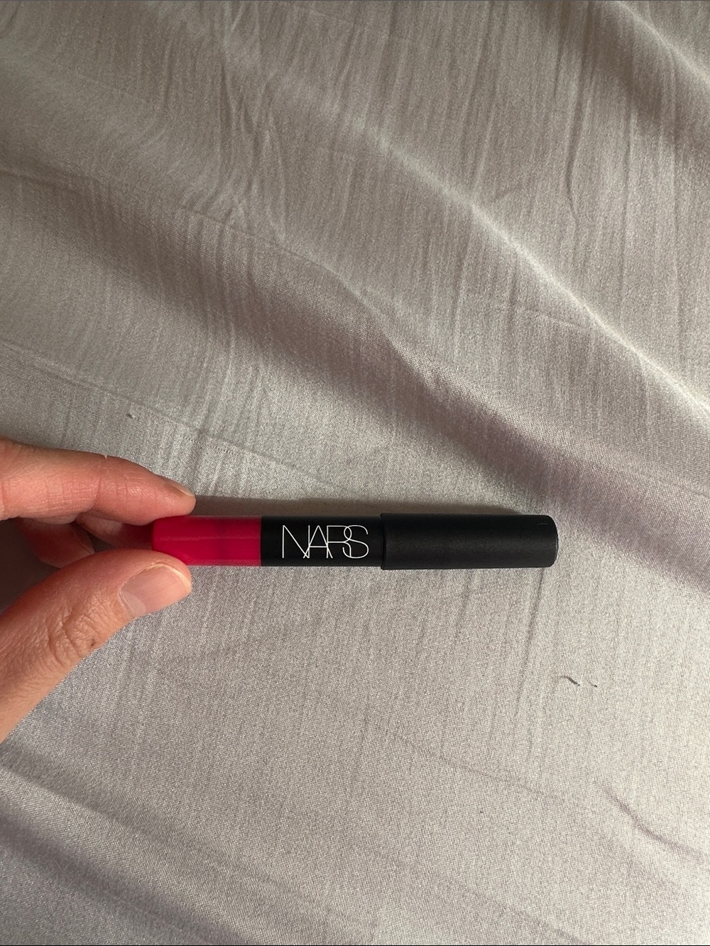NARS Velvet Matte Lip pencil in Let's go crazy